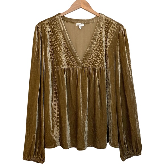 GARNET HILL Silk Blend Embroidered Velvet Bohemian Top - Picture 3 of 8